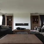 Holiday home Spacious For 10 *