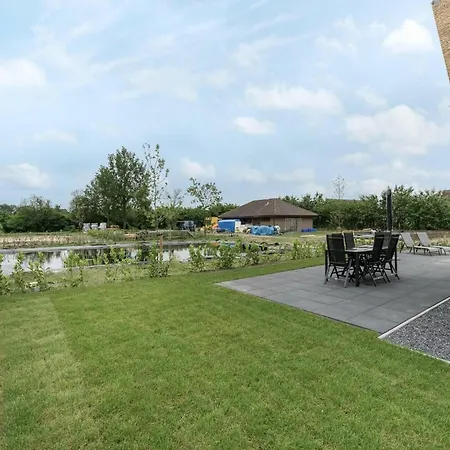 Holiday home Spacious For 10 *