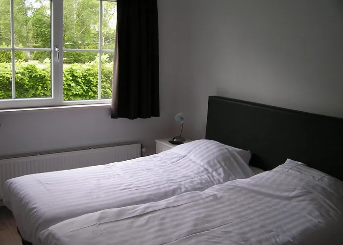 Spacious 10-person In Quiet * Baarle-Nassau