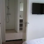 Spacious For 10 *